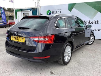 Used Skoda Superb  for sale - 75567602: Photo