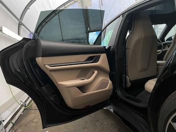 Used Porsche Taycan 2021 for sale - 78785563: Photo