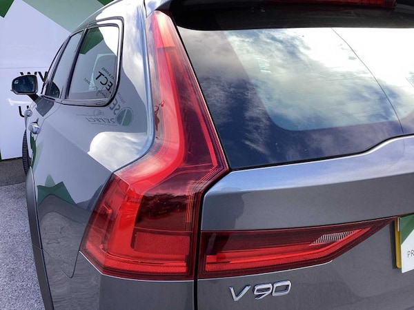 Used Volvo V90 Cross Country 2019 for sale - 76266134: Photo 12