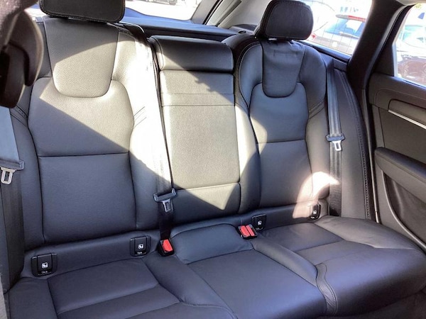 Used Volvo V90 Cross Country 2019 for sale - 76266134: Photo 34