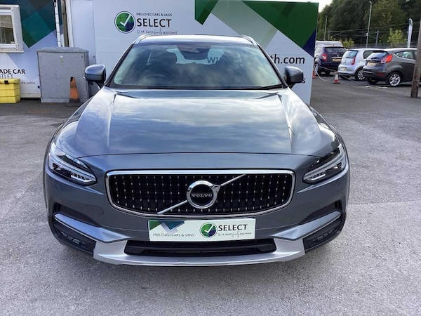 Used Volvo V90 Cross Country 2019 for sale - 76266134: Photo 6