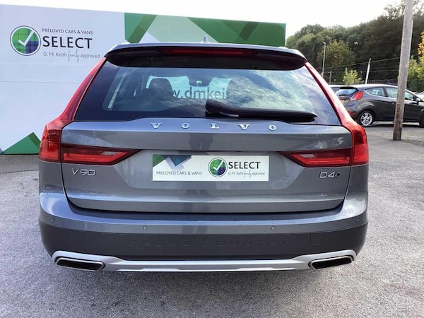 Used Volvo V90 Cross Country 2019 for sale - 76266134: Photo 7