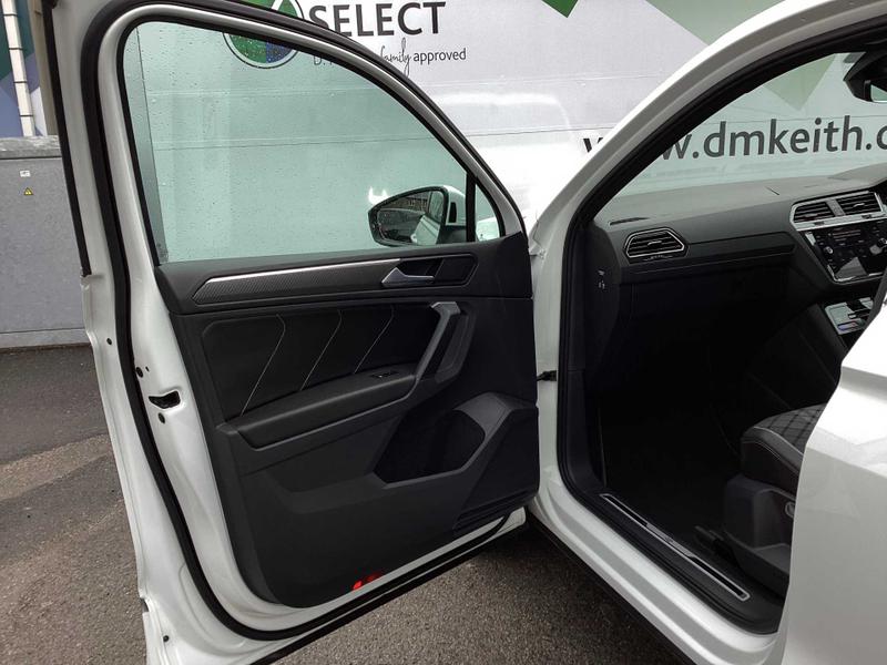 Used Volkswagen Tiguan 2023 for sale - 77198943: Photo 28