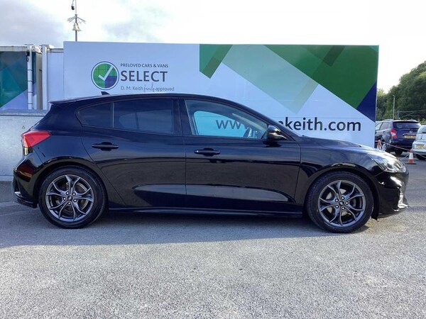 Used Ford Focus 2019 for sale - 76228797: Photo 9
