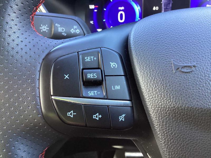 Used Ford Kuga 2022 for sale - 77685107: Photo 21