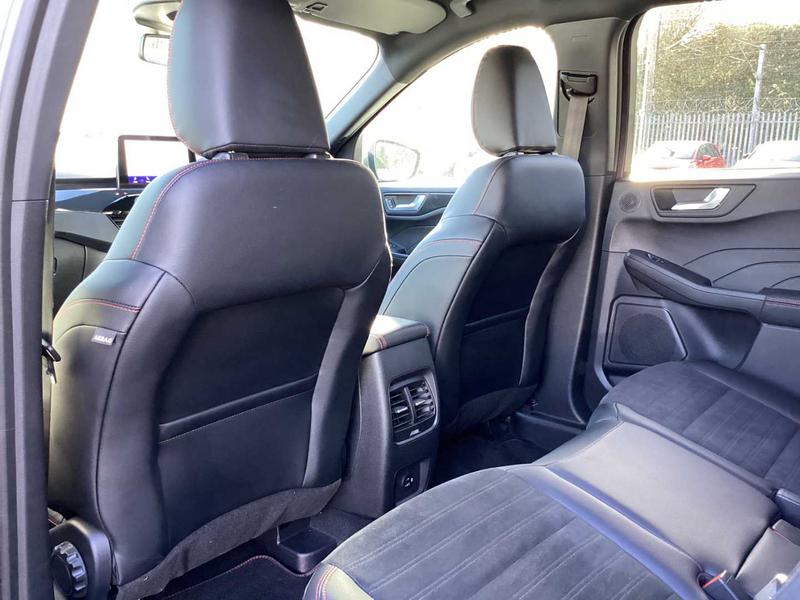 Used Ford Kuga 2022 for sale - 77685107: Photo 31