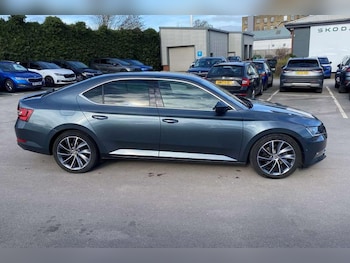 Used Skoda Superb 2015 for sale - 78942373: Photo