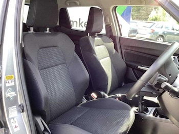 Used Suzuki Swift 2023 for sale - 75627489: Photo