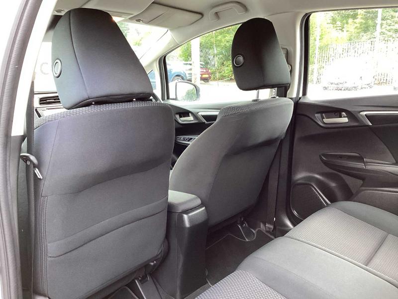 Used Honda Jazz 2018 for sale - 76984840: Photo 33