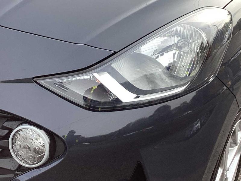 Used Hyundai i10 2023 for sale - 77055930: Photo 11