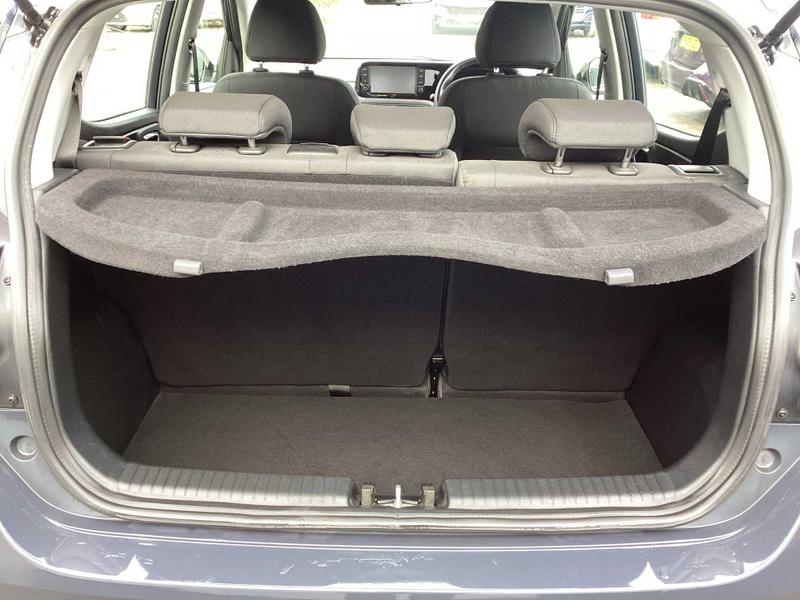 Used Hyundai i10 2023 for sale - 77055930: Photo 17