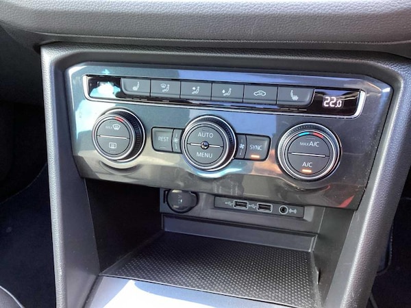 Used Volkswagen Tiguan 2020 for sale - 76222640: Photo 29