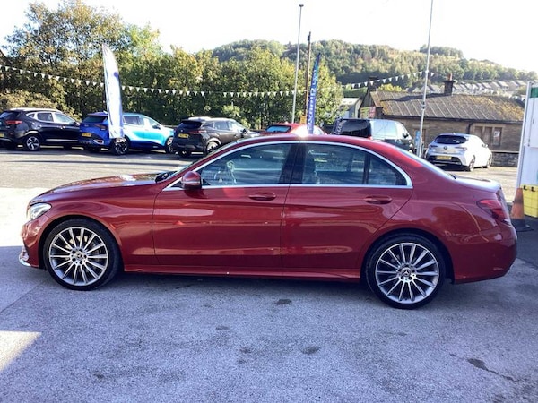 Used Mercedes-Benz C Class 2017 for sale - 76097182: Photo 4