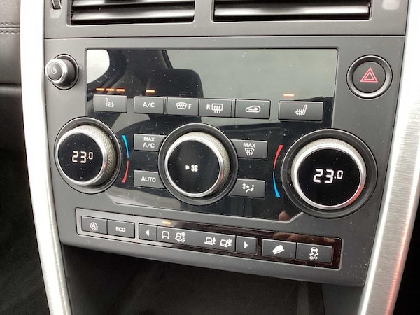 Used Land Rover Discovery Sport 2018 for sale - 76114617: Photo 30
