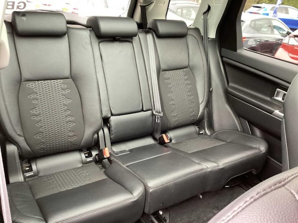 Used Land Rover Discovery Sport 2018 for sale - 76114617: Photo 33