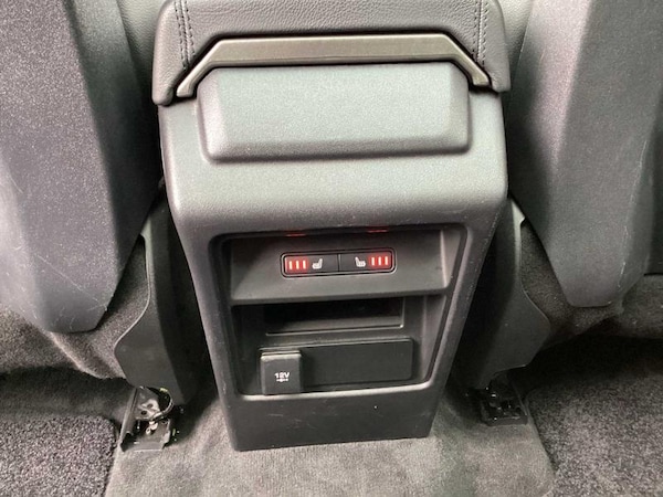 Used Land Rover Discovery Sport 2018 for sale - 76114617: Photo 35
