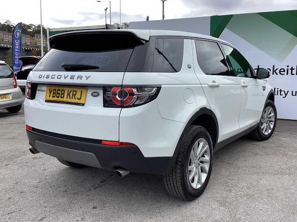 Used Land Rover Discovery Sport 2018 for sale - 76114617: Photo 3