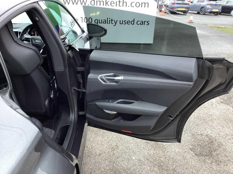 Used Audi e-tron GT 2021 for sale - 77198953: Photo 14