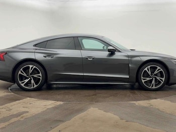 Used Audi e-tron GT 2021 for sale - 77198953: Photo