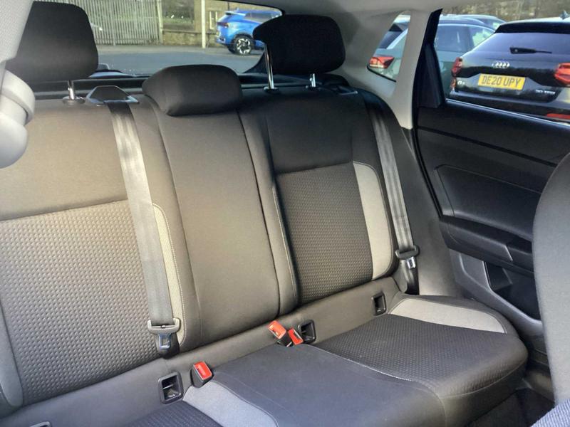 Used Volkswagen Polo 2022 for sale - 76826211: Photo 32