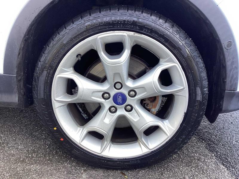 Used Ford Kuga 2014 for sale - 76308868: Photo 16