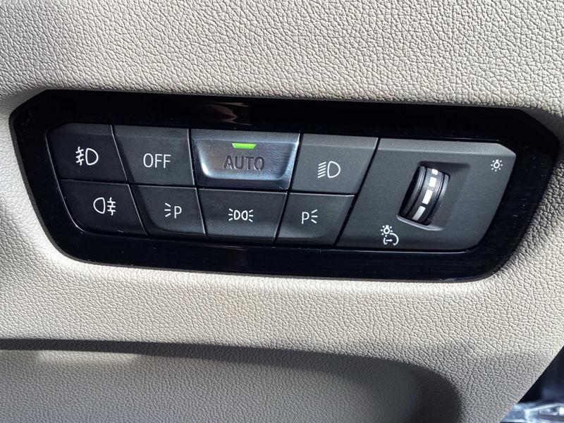 Used BMW 3 Series 2019 for sale - 76117542: Photo 20