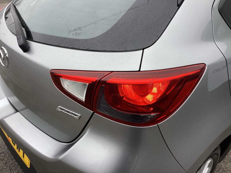 Used Mazda Mazda2 2016 for sale - 77198936: Photo 15