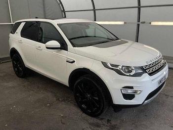 Used Land Rover Discovery Sport 2019 for sale - 79021624: Photo