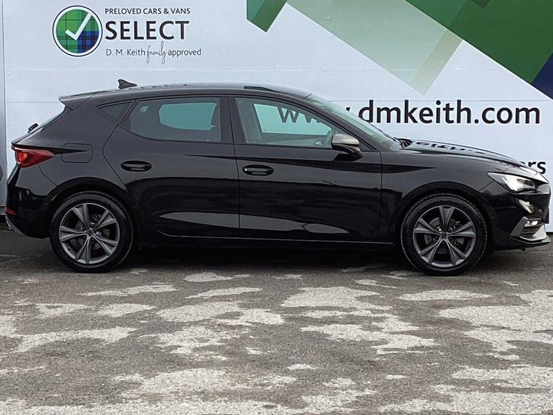 Used SEAT Leon 2024 for sale - 77198934: Photo 2