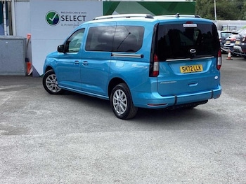 Used Ford Grand Tourneo Connect 2023 for sale - 75751931: Photo