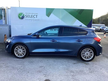 Used Ford Focus 2021 for sale - 76590179: Photo