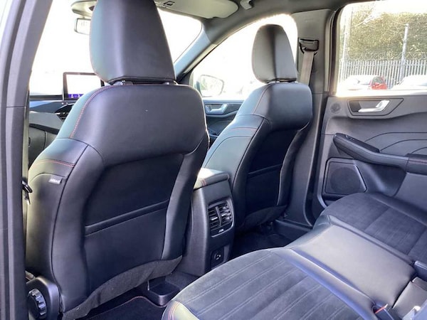 Used Ford Kuga 2022 for sale - 74709689: Photo 31