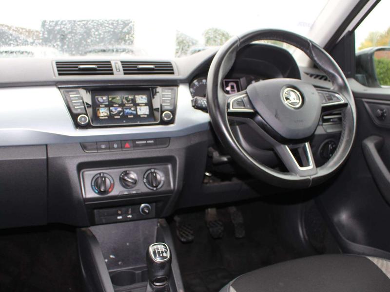 Used Skoda Fabia 2017 for sale - 76415952: Photo 3