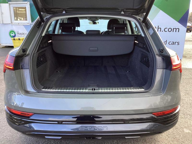 Used Audi Q8 e-tron 2024 for sale - 77367626: Photo 17