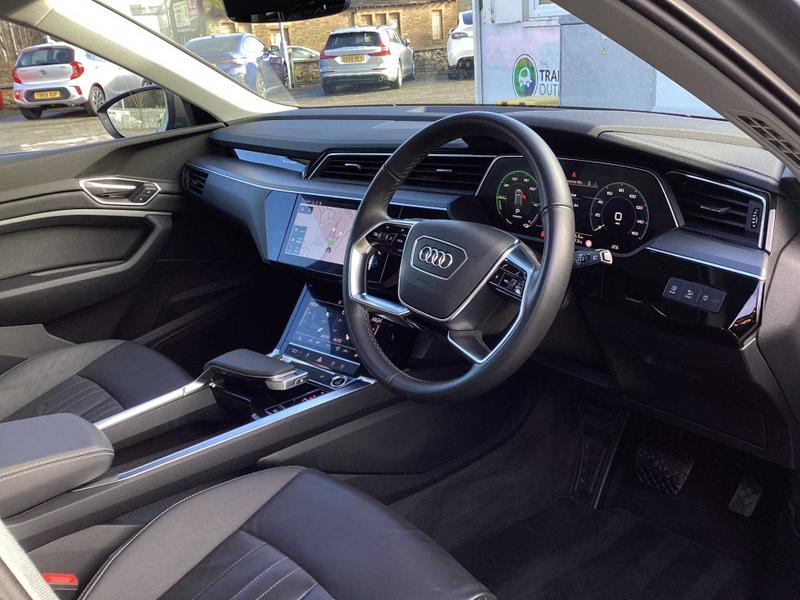 Used Audi Q8 e-tron 2024 for sale - 77367626: Photo 31