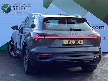Used Audi Q8 e-tron 2024 for sale - 77367626: Photo