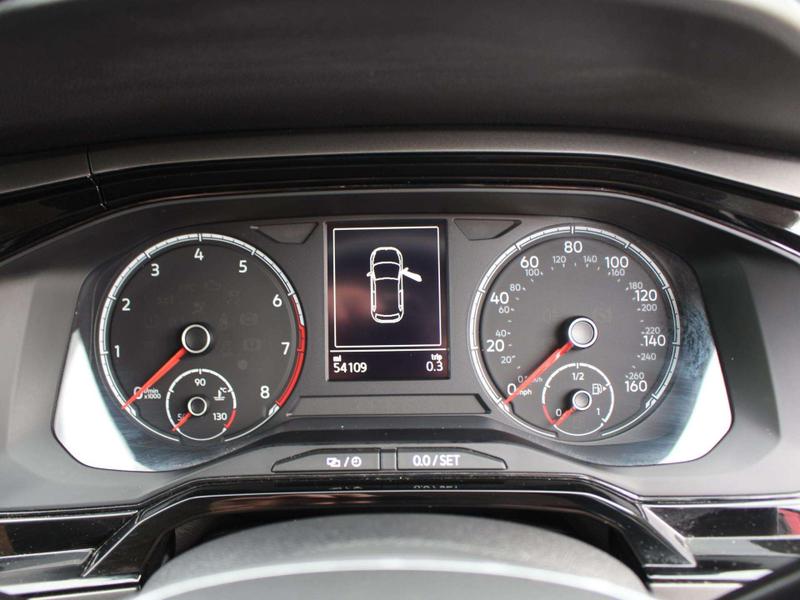 Used Volkswagen Polo 2019 for sale - 76710199: Photo 11