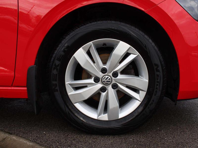 Used Volkswagen Polo 2019 for sale - 76710199: Photo 5