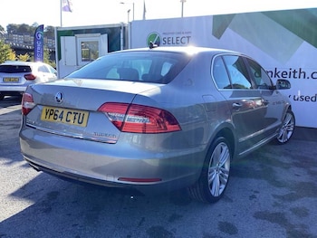 Used Skoda Superb 2014 for sale - 76017162: Photo