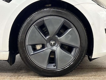 Used Tesla Model 3 2021 for sale - 77910406: Photo