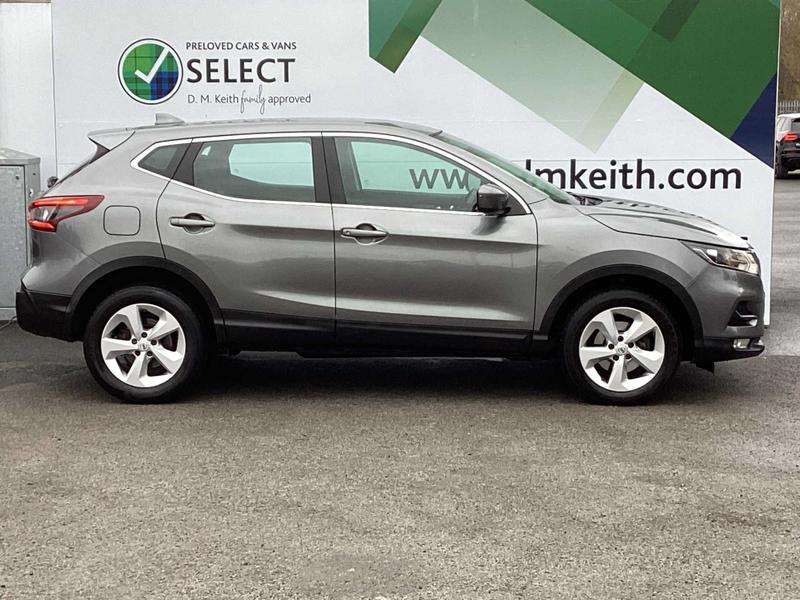 Used Nissan Qashqai for sale - 77176440: Photo 2