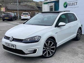Used Volkswagen Golf 2016 for sale - 78350641: Photo