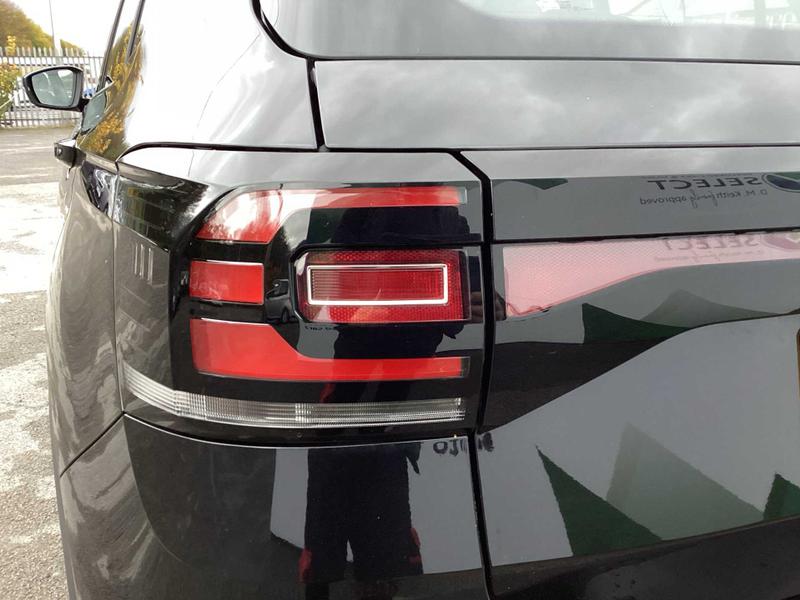 Used Volkswagen T-Cross 2023 for sale - 76835469: Photo 12