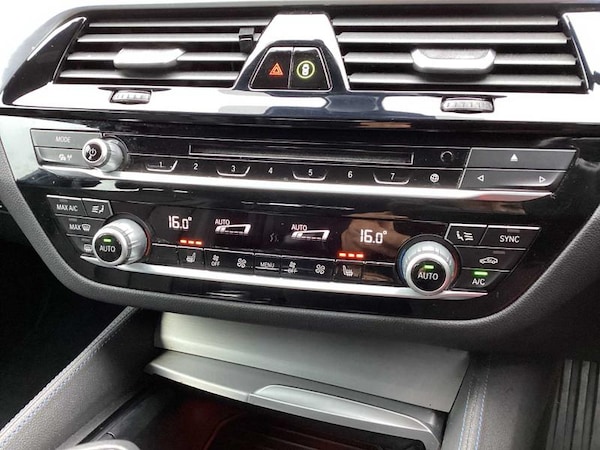 Used BMW 5 Series 2019 for sale - 76277269: Photo 30
