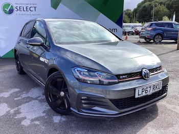 Used Volkswagen Golf 2018 for sale - 75960037: Photo