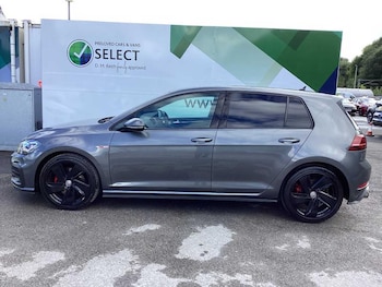 Used Volkswagen Golf 2018 for sale - 75960037: Photo