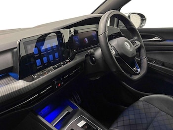 Used Volkswagen Golf 2022 for sale - 77679508: Photo