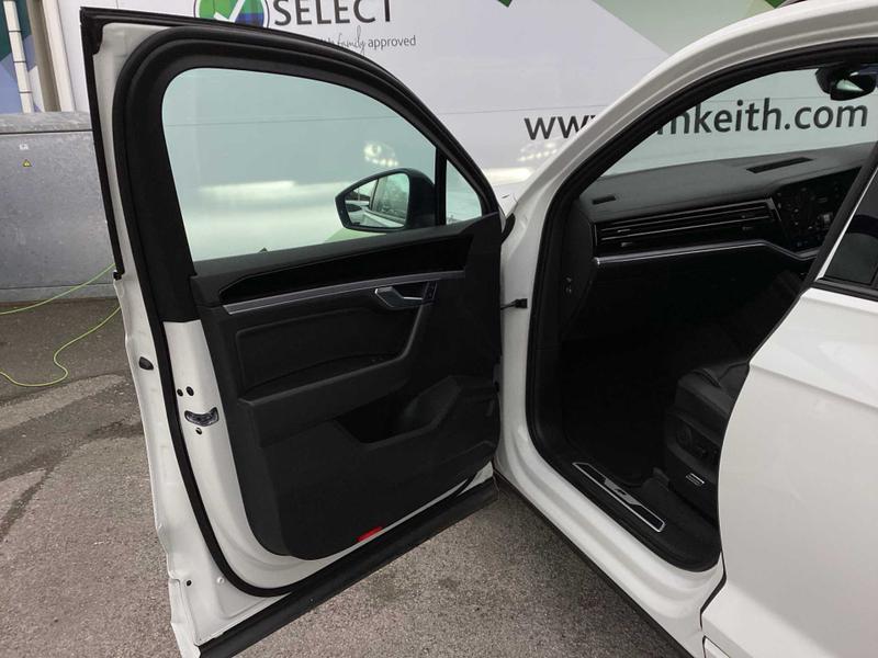 Used Volkswagen Touareg 2020 for sale - 77450367: Photo 31