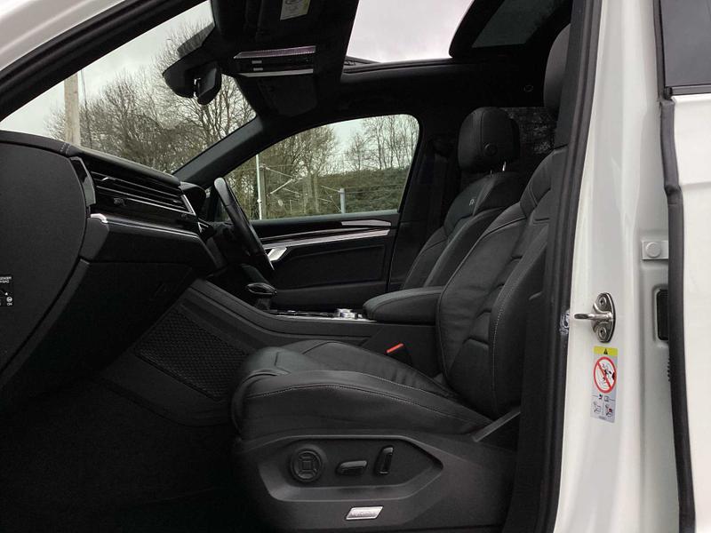 Used Volkswagen Touareg 2020 for sale - 77450367: Photo 33