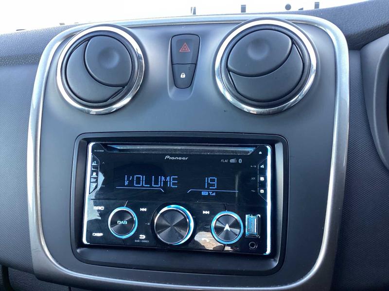 Used Dacia Sandero Stepway 2015 for sale - 76415835: Photo 26